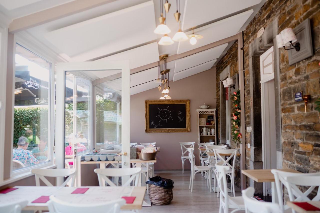 Logis Le P'Tit Rouillon Au Rythme De La Meuse Apartment Annevoie-Rouillon Exterior photo